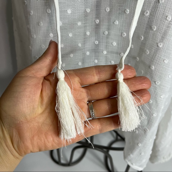 MINKPINK Sheer Dot White V-Neck Tassel Juliette Smocked Blouse Size Medium - Picture 4 of 13